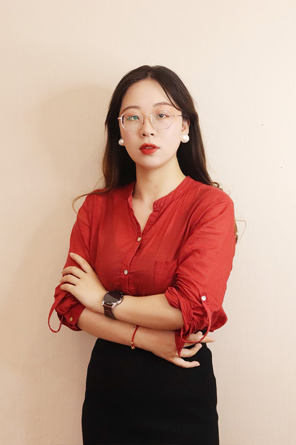 宁陕张治华 本科学历，毕业于陕西师范大学