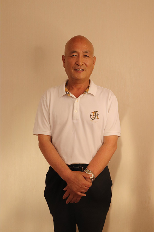 宁陕杨养民 本科学历，毕业于陕西师范大学